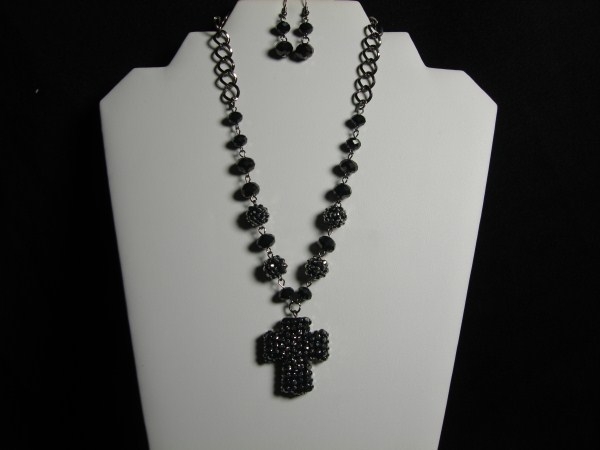 Crystal Stone Cross Necklace Set in Hemitate